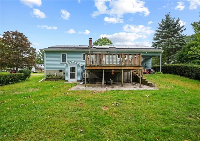 Photo 3 of Single family home for sale at 3 Vine St, Webster, MA 01570 | MLS# 73583574 | Listing updated on 2026-10-02