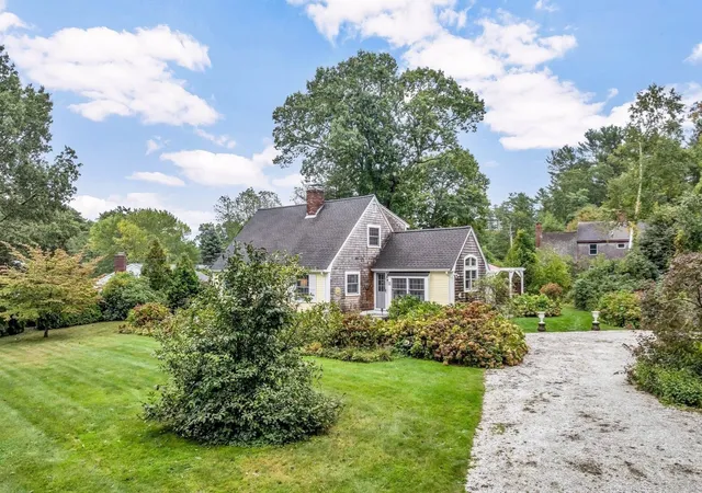 Photo 3 of Sale Pending at 8 Midway Rd, Pocasset, MA 02559 | MLS# 73584561 | Listing updated on 2026-10-14