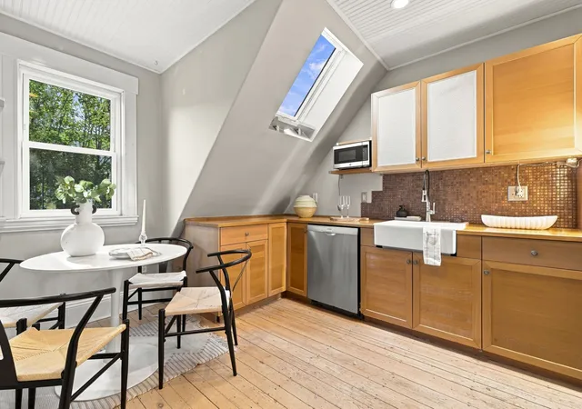 Photo 3 of Condo for sale at 164 Boston St #3, Dorchester, MA 02125 | MLS# 73575376 | Listing updated on 2026-09-14