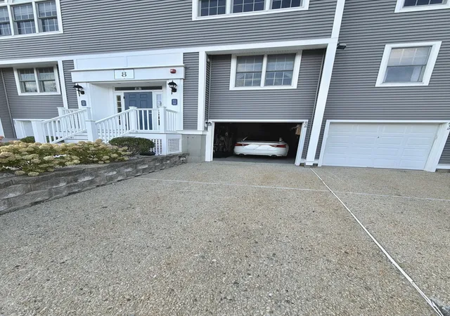 Photo 3 of Condo for sale at 700 Shore Dr #808, Fall River, MA 02721 | MLS# 73584713 | Listing updated on 2026-10-04