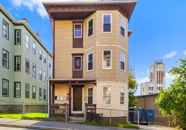 Multi family home for sale at 11 Glenwood St, Worcester, MA 01610 | MLS# 73585382