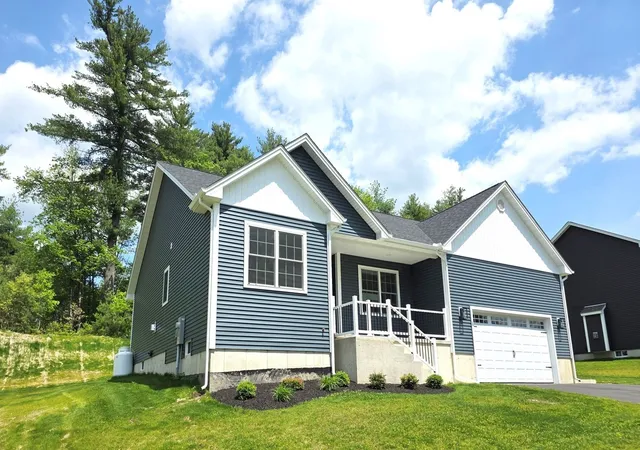 Photo 2 of Single family home for sale at 15 High Blf, Belchertown, MA 01007 | MLS# 73579227 | Listing updated on 2026-10-13