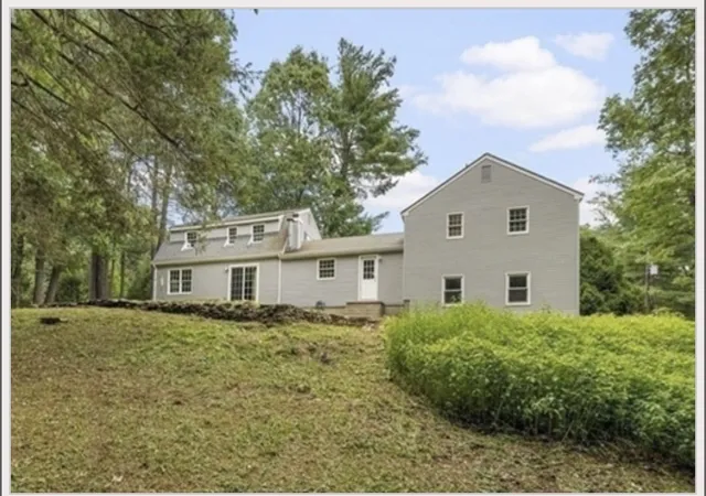 Photo 3 of Single family home for sale at 7 Logie Ln, Southwick, MA 01077 | MLS# 73570541 | Listing updated on 2026-09-15