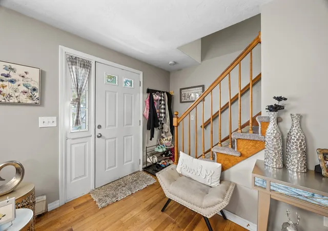 Photo 3 of Single family home for sale at 133 Commonwealth Ave #B, Worcester, MA 01604 | MLS# 73582210 | Listing updated on 2026-09-28