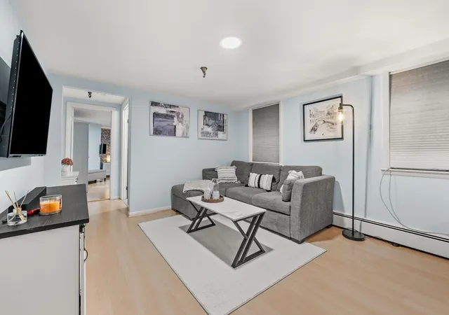 Photo 2 of Condo for sale at 259 Beacon St #4, Boston, MA 02116 | MLS# 73583752 | Listing updated on 2026-10-14