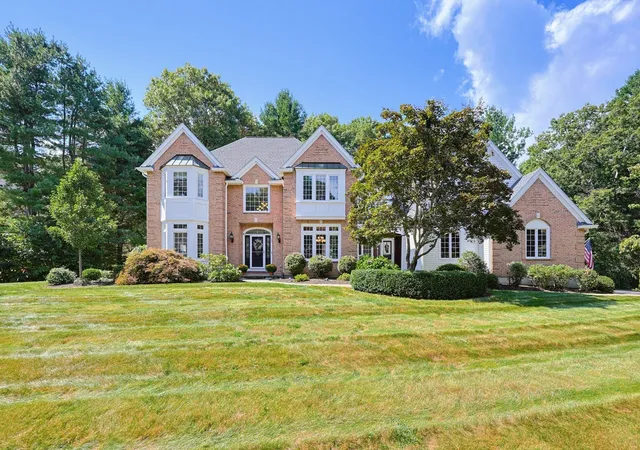 Single family home for sale at 23 High Ridge Cir, Franklin, MA 02038 | MLS# 73574806