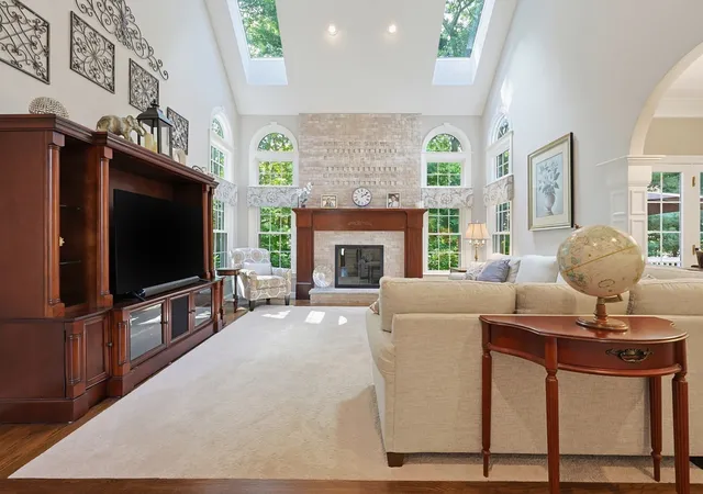 Photo 3 of Single family home for sale at 23 High Ridge Cir, Franklin, MA 02038 | MLS# 73574806 | Listing updated on 2026-09-17