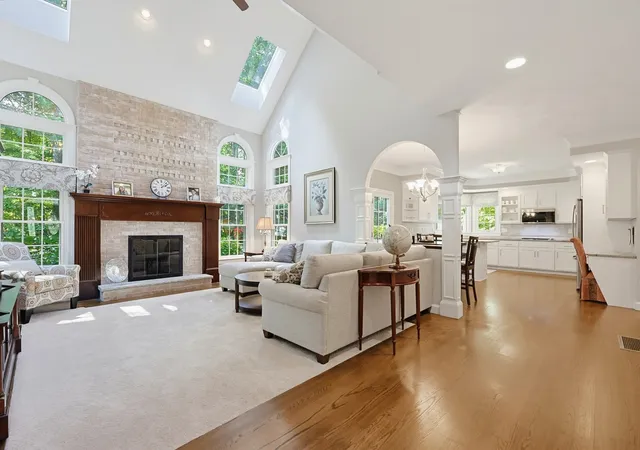 Photo 4 of Single family home for sale at 23 High Ridge Cir, Franklin, MA 02038 | MLS# 73574806 | Listing updated on 2026-09-17
