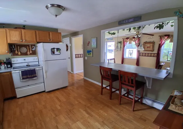 Photo 3 of Single family home for sale at 10 Marcam Village Rd #10, North Oxford, MA 01537 | MLS# 73573528 | Listing updated on 2026-09-14