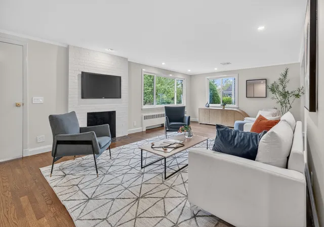 Photo 3 of Single family home for sale at 91 Grove, Chestnut Hill, MA 02467 | MLS# 73575003 | Listing updated on 2026-09-14