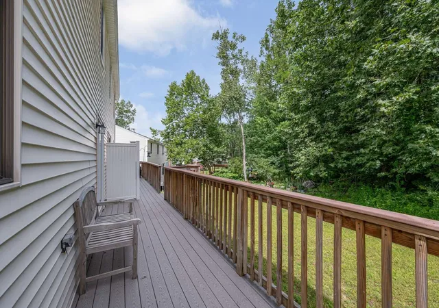 Listing Photo 5 - Condo for sale in building located at 36 Mahogany Run, Leominster, MA 01453 - Unit #36