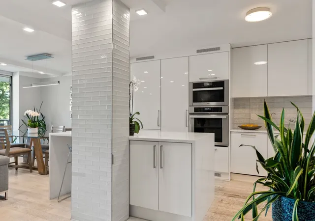 Photo 3 of Condo for sale at 280 Boylston St #308, Newton, MA 02467 | MLS# 73575960 | Listing updated on 2026-09-18