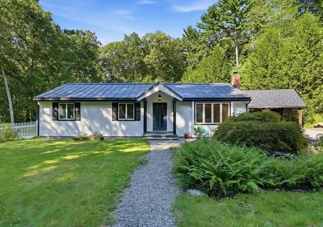 Photo 3 of Single family home for sale at 50 Heald Rd, Carlisle, MA 01741 | MLS# 73574547 | Listing updated on 2026-10-05