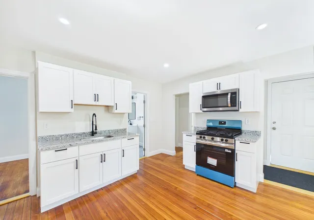 Photo 4 of Multi family home for sale at 61 Bridge St, Fairhaven, MA 02719 | MLS# 73570601 | Listing updated on 2026-09-05