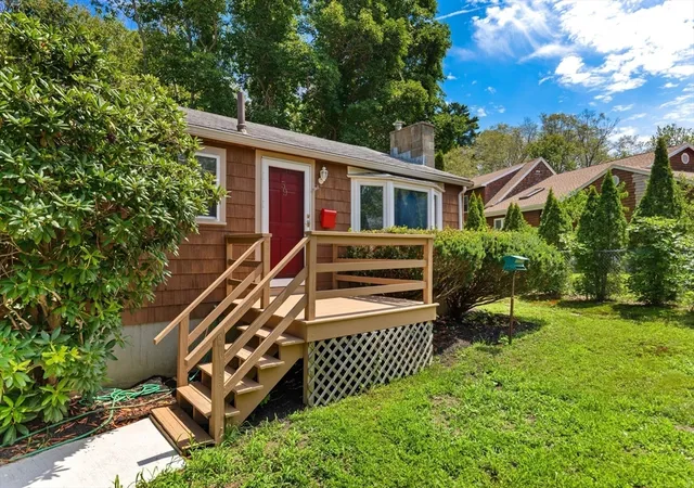 Photo 2 of Single family home for sale at 59 Holly St, Gloucester, MA 01930 | MLS# 73565358 | Listing updated on 2026-09-12