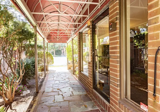 Photo 2 of Sale Pending at 1856 Beacon St #PHD, Brookline, MA 02445 | MLS# 73577327 | Listing updated on 2026-10-07