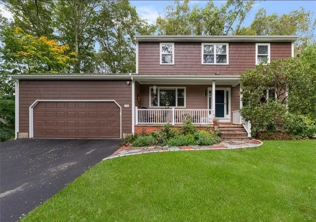 Photo 1 of Single family home for sale at 172 Broad Rock Rd, Wakefield, RI 02879 | MLS# 73586194 | Listing updated on 2026-10-12