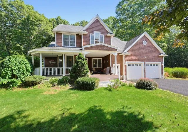 Photo 1 of Single family home for sale at 39 Cordaville Rd, Ashland, MA 01721 | MLS# 73579367 | Listing updated on 2026-10-10