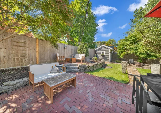 Photo 4 of Single family home for sale at 18 Broad St, Newburyport, MA 01950 | MLS# 73575776 | Listing updated on 2026-09-14