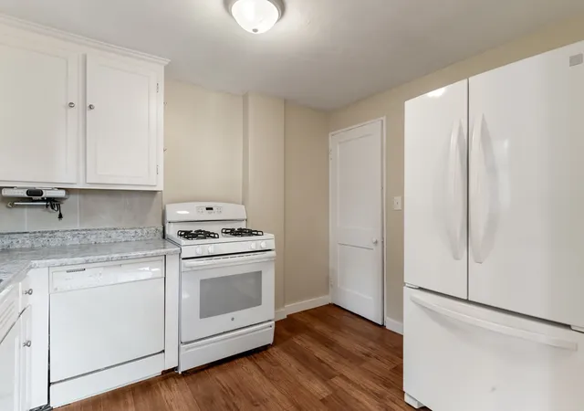 Photo 3 of Single family home for sale at 10 Keyes St, Quincy, MA 02169 | MLS# 73577355 | Listing updated on 2026-09-28