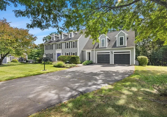 Photo 2 of Single family home for sale at 41 Piccadilly Way, Westborough, MA 01581 | MLS# 73575186 | Listing updated on 2026-09-14