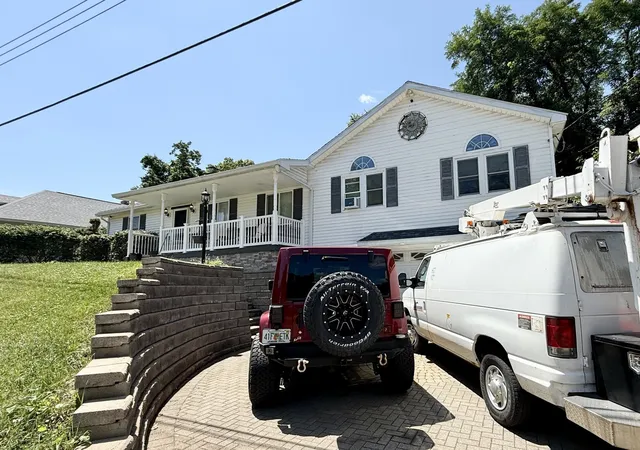 Photo 1 of Single family home for sale at 66 Barrison St, Springfield, MA 01109 | MLS# 73575522 | Listing updated on 2026-09-14