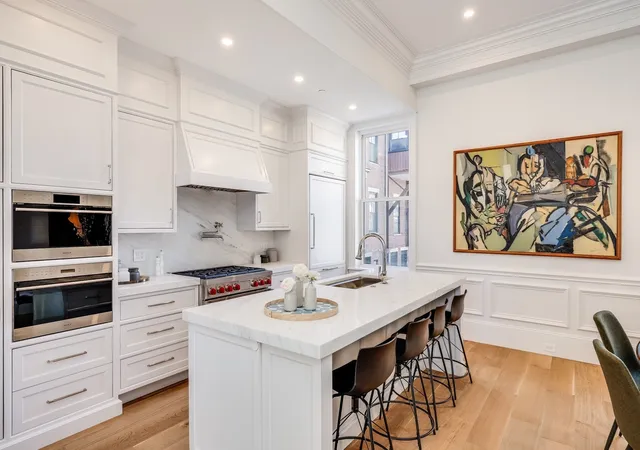 Photo 3 of Single family home for sale at 1 Fairfield St, Boston, MA 02116 | MLS# 73575562 | Listing updated on 2026-09-14