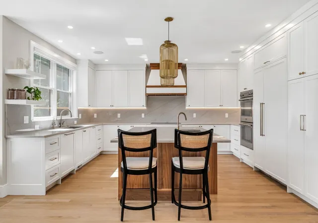 Photo 4 of Single family home for sale at 98 Beethoven Ave, Waban, MA 02468 | MLS# 73574473 | Listing updated on 2026-09-13