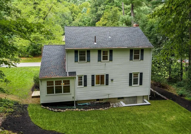 Photo 17 of Sale Pending at 39 Rolling Ln, Wayland, MA 01778 | MLS# 73575603 | Listing updated on 2026-09-29