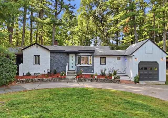 Photo 1 of Single family home for sale at 1475 Washington St, Walpole, MA 02081 | MLS# 73581041 | Listing updated on 2026-10-14
