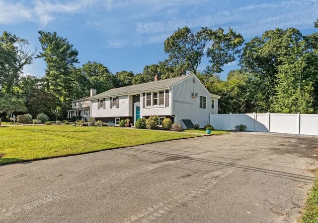 Photo 3 of Single family home for sale at 77 Quequechan Rd, Taunton, MA 02780 | MLS# 73573555 | Listing updated on 2026-09-13