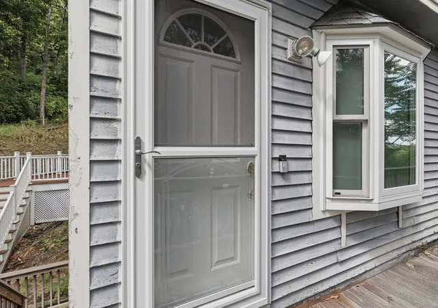 Photo 1 of Sale Pending at 29 A Chilmark St, Worcester, MA 01604 | MLS# 73574133 | Listing updated on 2026-09-29