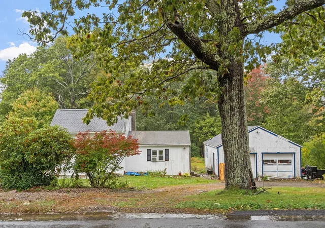 Photo 2 of Single family home for sale at 393 South Rd, Templeton, MA 01468 | MLS# 73584869 | Listing updated on 2026-10-04