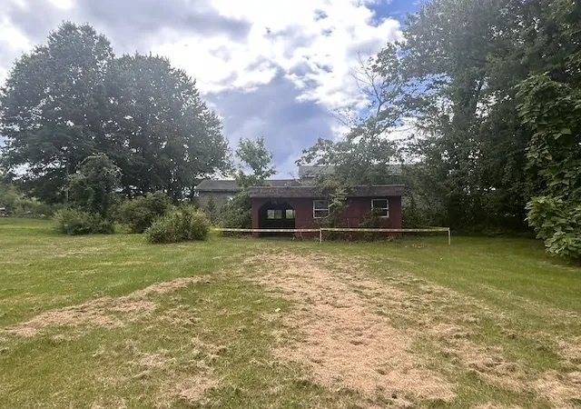 Photo 3 of Single family home for sale at 163 Morgan St, South Hadley, MA 01075 | MLS# 73571382 | Listing updated on 2026-09-06