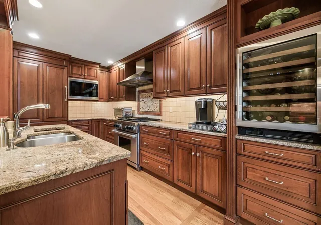 Photo 1 of Condo for sale at 16 Hickory Hl #16, West Springfield, MA 01089 | MLS# 73589063 | Listing updated on 2026-10-13