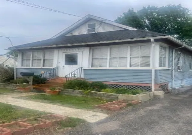Photo 1 of Single family home for sale at 255 Neponset Valley Pkwy, Hyde Park, MA 02136 | MLS# 73579946 | Listing updated on 2026-10-20