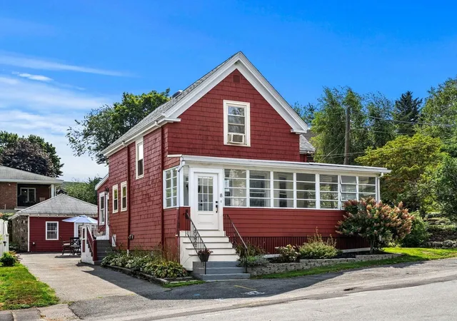 Photo 1 of Single family home for sale at 8 Minerva St, Swampscott, MA 01907 | MLS# 73570348 | Listing updated on 2026-09-05