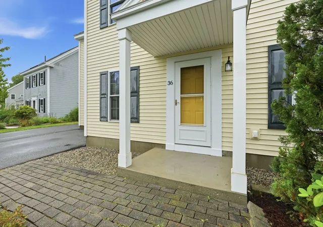 Photo 3 of Single family home for sale at 36 Treehouse Cir, Easthampton, MA 01027 | MLS# 73570828 | Listing updated on 2026-09-28