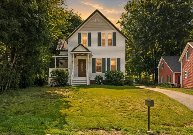 Single family home for sale at 998 Boston Rd, Haverhill, MA 01835 | MLS# 73573805