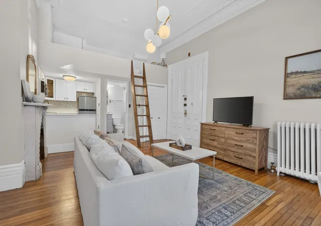 Photo 2 of Condo for sale at 656 Tremont St #2A, Boston, MA 02118 | MLS# 73580989 | Listing updated on 2026-10-06