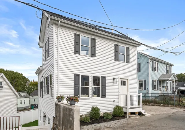 Photo 1 of Single family home for sale at 11 Hovey St, Woburn, MA 01801 | MLS# 73584528 | Listing updated on 2026-10-18