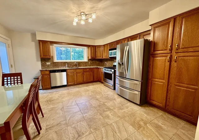Photo 3 of Condo for sale at 22 Celestial Way #19B, Salem, MA 01970 | MLS# 73572100 | Listing updated on 2026-10-19