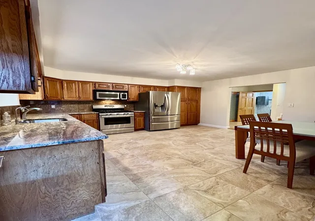 Photo 4 of Condo for sale at 22 Celestial Way #19B, Salem, MA 01970 | MLS# 73572100 | Listing updated on 2026-10-19