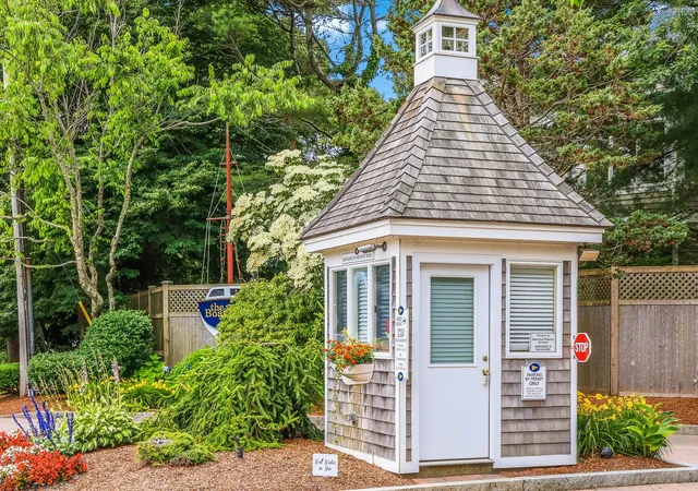 Photo 2 of Sale Pending at 9 Keel De Sac #9, Falmouth, MA 02540 | MLS# 73571920 | Listing updated on 2026-09-08