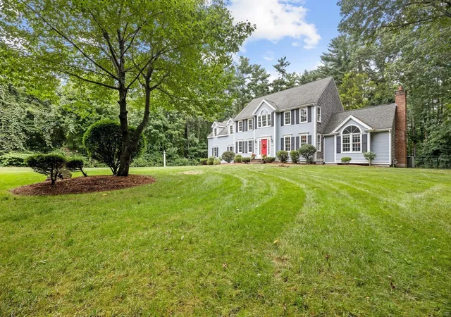 Photo 2 of Single family home for sale at 37 Herring Brk Ln, Pembroke, MA 02359 | MLS# 73571561 | Listing updated on 2026-09-17