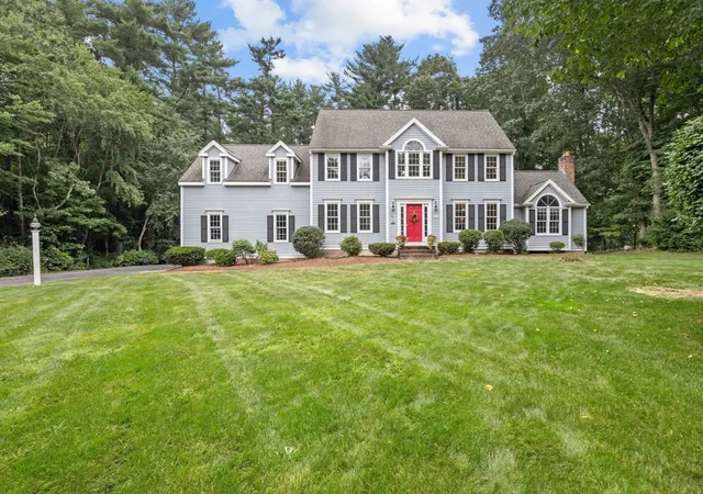Photo 3 of Single family home for sale at 37 Herring Brk Ln, Pembroke, MA 02359 | MLS# 73571561 | Listing updated on 2026-09-17