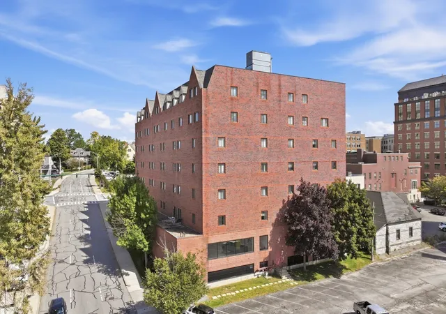Listing Photo 3 - Condo for sale in building located at 44 Elm St, Worcester, MA 01609 - Unit #109
