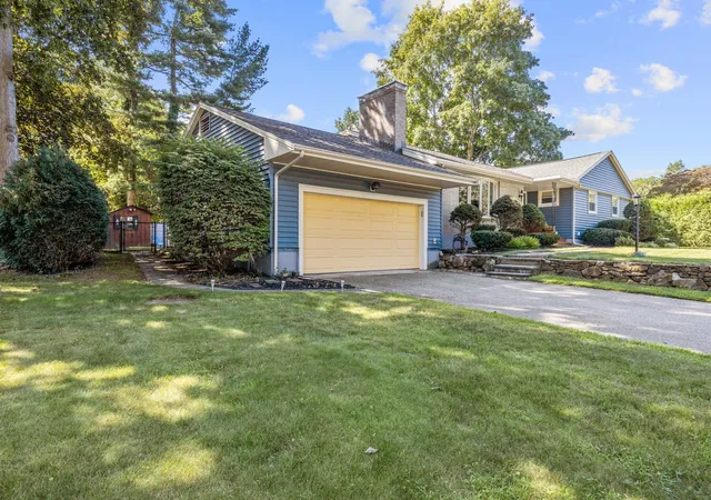 Photo 3 of Sale Pending at 122 Westwood Dr, Whitman, MA 02382 | MLS# 73575131 | Listing updated on 2026-09-29