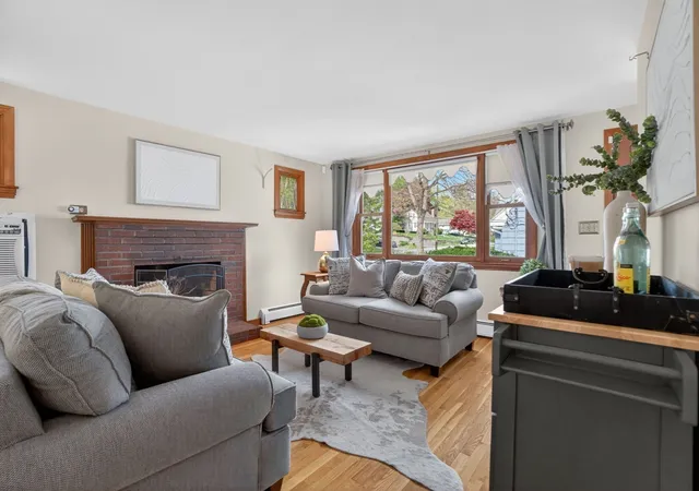 Photo 3 of Single family home for sale at 46 Grapevine Ave, Lexington, MA 02421 | MLS# 73574696 | Listing updated on 2026-10-03