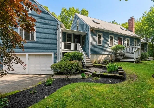 Photo 1 of Sale Pending at 975 Hanover St, Hanover, MA 02339 | MLS# 73572735 | Listing updated on 2026-09-24